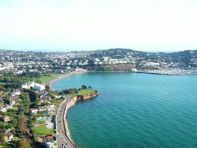 Flat for sale in Livermead