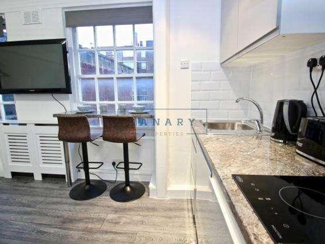 Flat for sale in Paddington, Greater London
