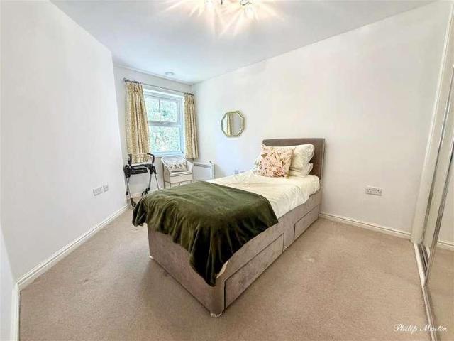 Flat for sale in Truru, Truro
