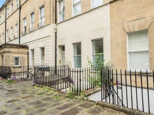 Flat for sale in Grosvenor, Dulcote