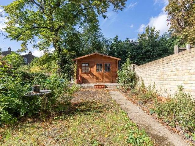 Flat for sale in Tufnell Park, Greater London