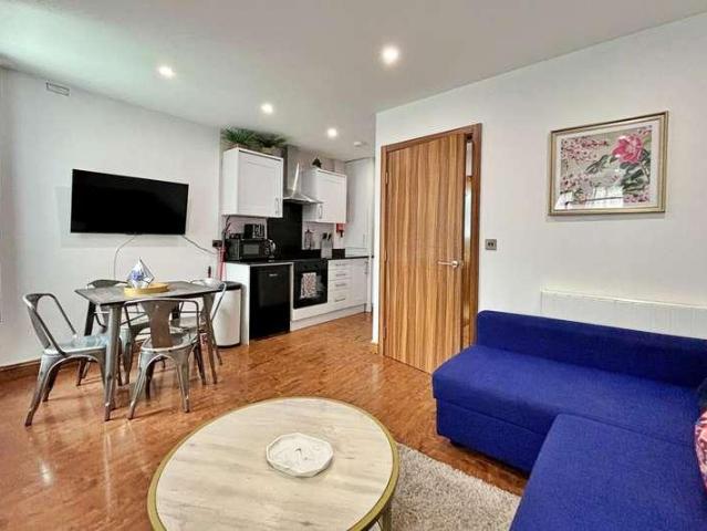Flat for sale in West Cliff, Bournemouth