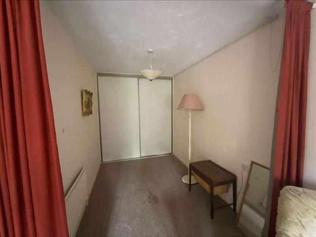 Flat for sale in Coulsdon, London Borough of Croydon