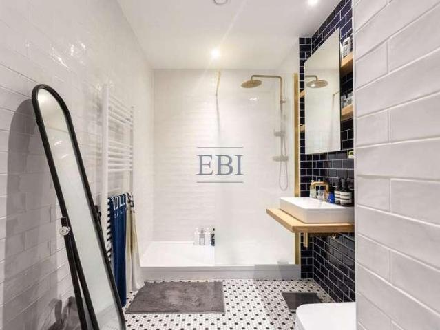 Flat for sale in Goodluck Hope, Blackwall