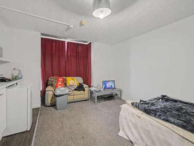 Flat for sale in Belleau, Lincolnshire