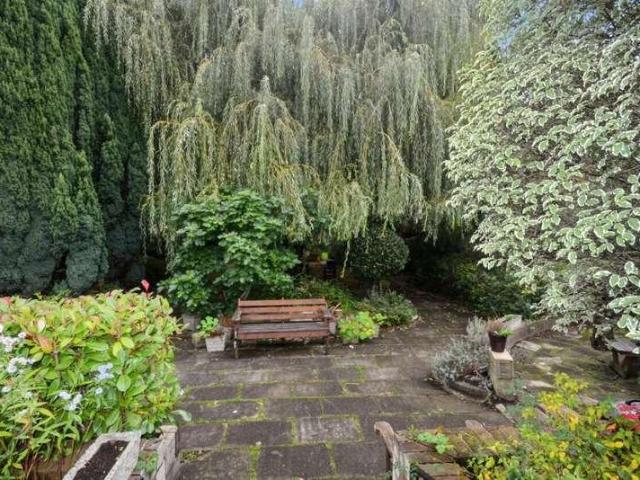 Flat for sale in Rusholme, Manchester
