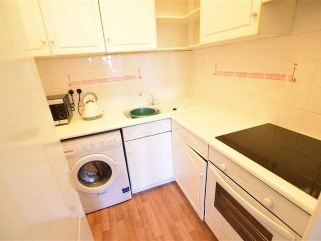 Flat for sale in West Cliff, Bournemouth