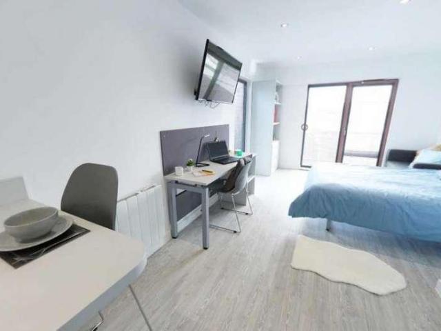 Flat for sale in Newtown, Two Mills