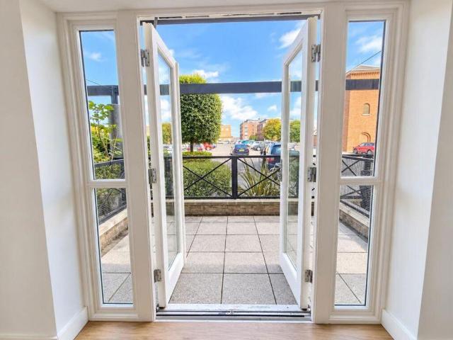 Flat for sale in Priddy's Hard, Gosport