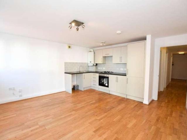 Flat for sale in Redruth, Cornwall