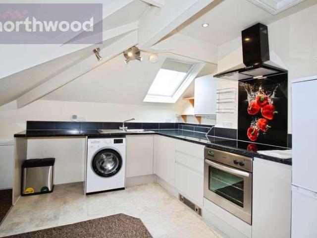 Flat for sale in High Field, York