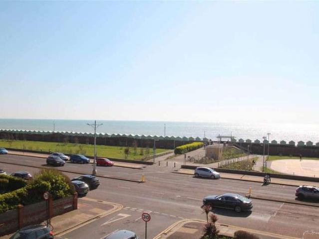 Flat for sale in Aldrington