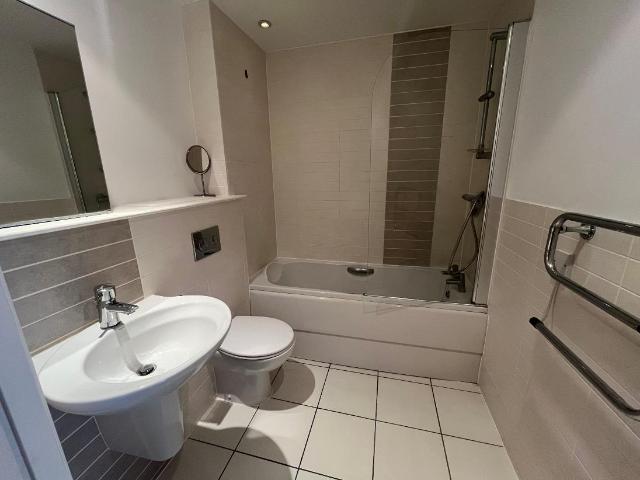 Flat for sale in City Centre, Falcon Lodge