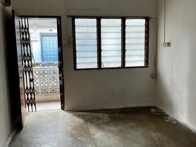 Apartment for sale in Country Heights Damansara, Kuala Lumpur