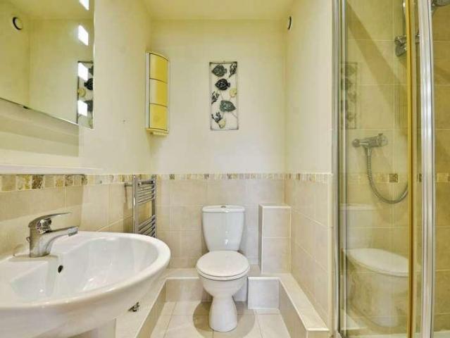 Flat for sale in Fareham, West End