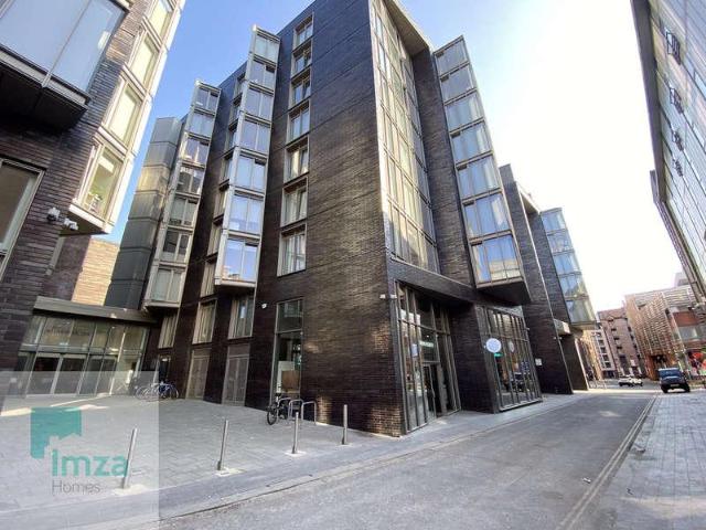Flat for sale in Ropewalks, Calderstones