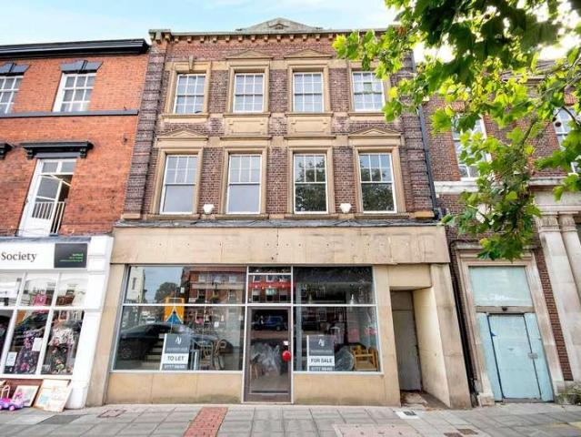 Flat for sale in Thrumpton, Costhorpe