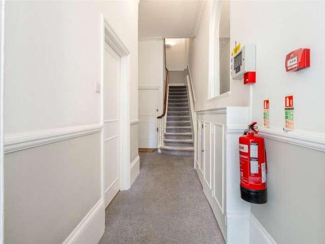 Flat for sale in Kensal Town, Maida Vale
