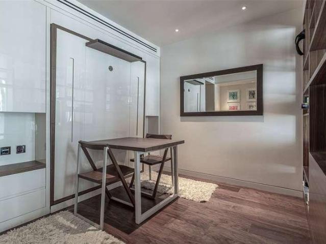 Flat for sale in Lyons, Greater London