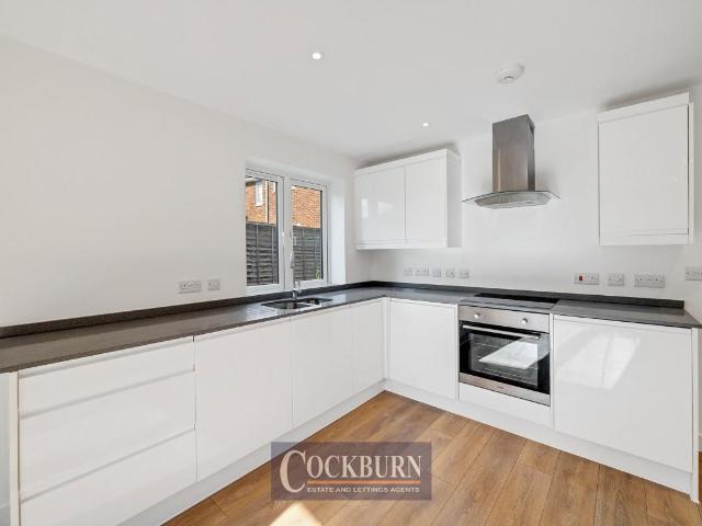 Flat for sale in New Eltham, Greater London