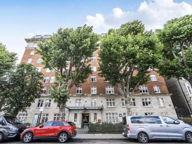 Flat for sale in St. John's Wood, Isle Of Man