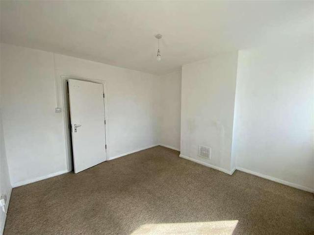 Flat for sale in London Borough of Hillingdon, Greater London