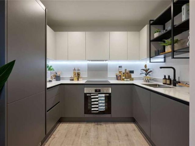 Flat for sale in North Watford