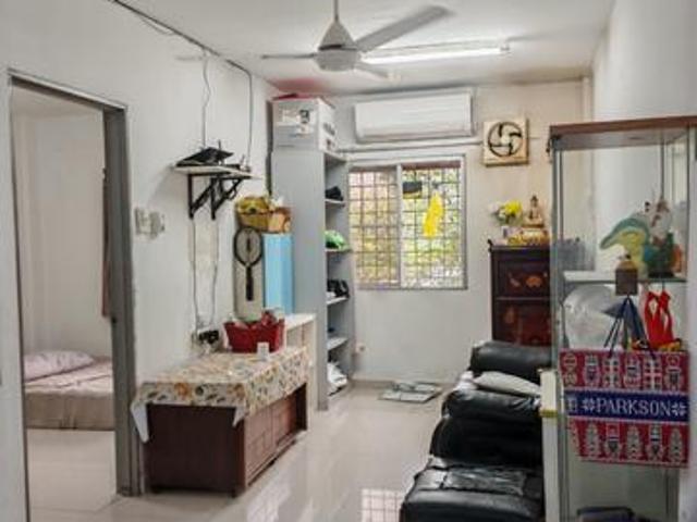 Flat for sale in Langat, Selangor