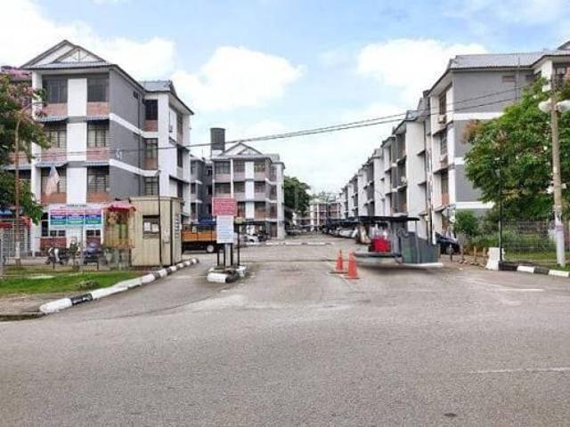 Flat for sale in Wellesley, Penang