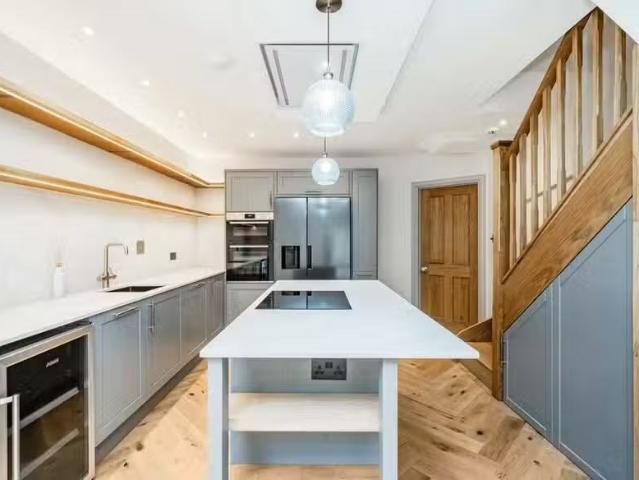 House for sale in Hammersmith, Hammersmith