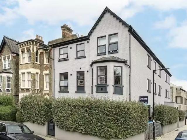 House for sale in Lewisham, East Dulwich
