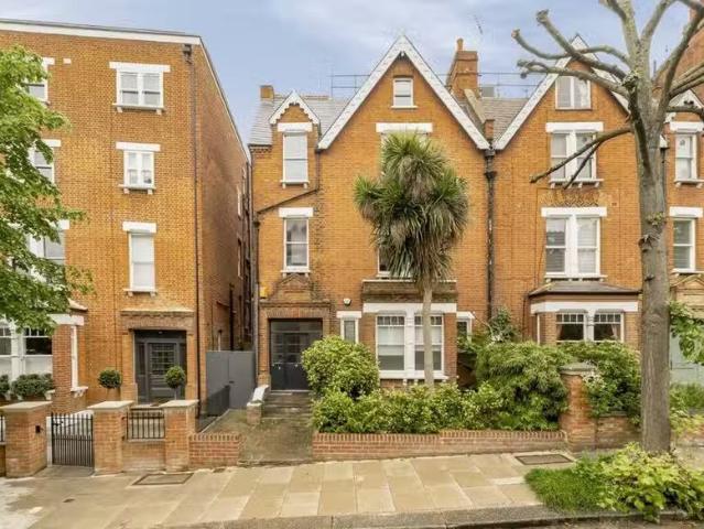 House for sale in Primrose Hill, Belsize Park