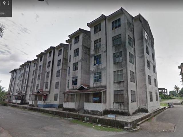 Flat for sale in Malaka
