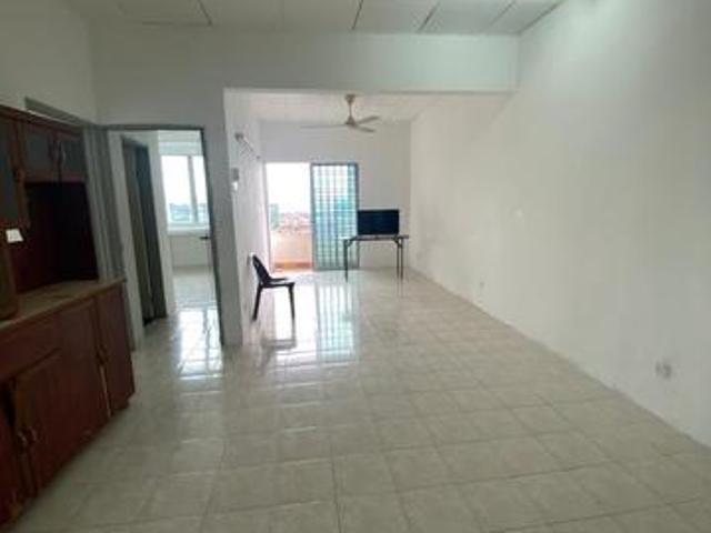 Flat for sale in Wellesley, Penang