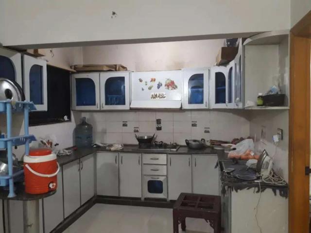 Apartment for sale in پی ای سی ایچ ایس بلاک 2, کراچی ڈویژن