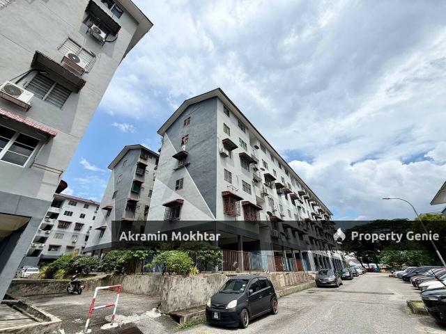 Flat for sale in Petaling, Damansara Damai