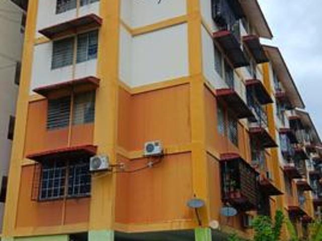 Flat for sale in Petaling, Damansara Damai