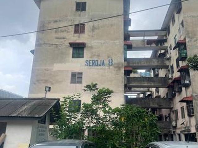 Flat for sale in Petaling, Damansara Damai