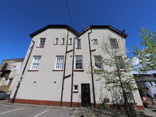 Apartment for rent in Gadlys, Aberdare