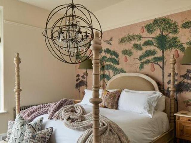 House for sale in Littlecote, West Sussex