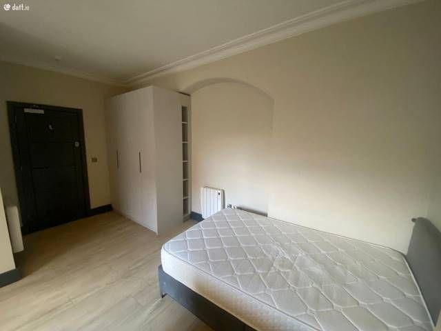Apartment to rent in Bluebell, North Tipperary