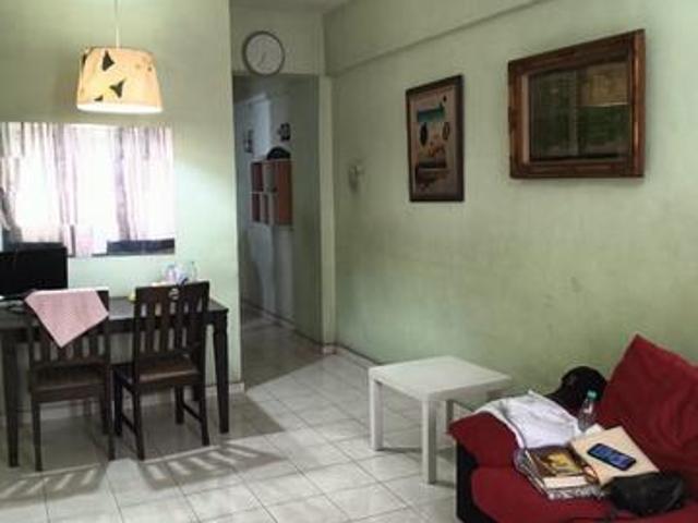 Apartment for sale in Petaling, Damansara Damai