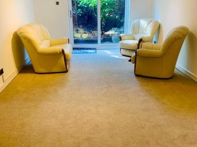 Apartment for rent in London Borough of Croydon, Purley