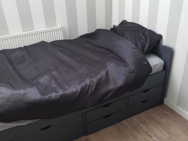 Kamer te huur in Buren, Gelderland