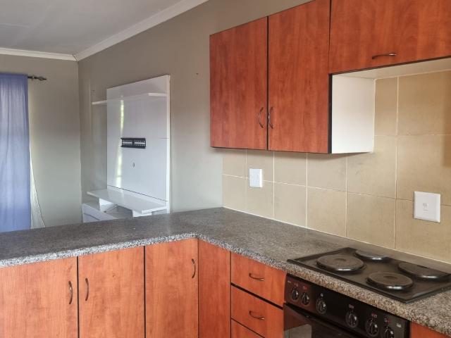 Apartment for rent in Govan Mbeki Ward 1, Govan Mbeki