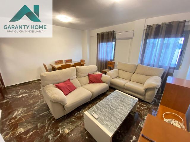 Apartamento en alquiler en Jaén, Andalucía