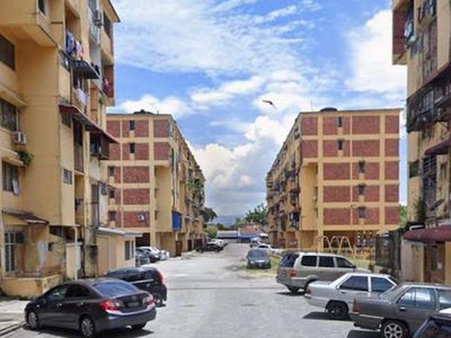 Flat for sale in Wellesley, Penang