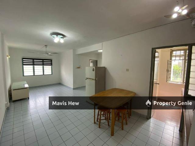 Flat for rent in Plentong, Johor