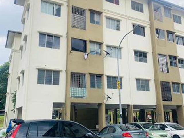 Flat for sale in Bukit Ledang, Johor