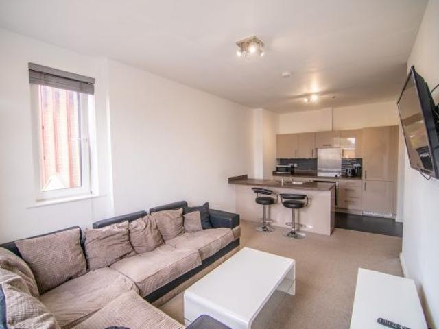 Room for rent in Clifton Moor, High Field